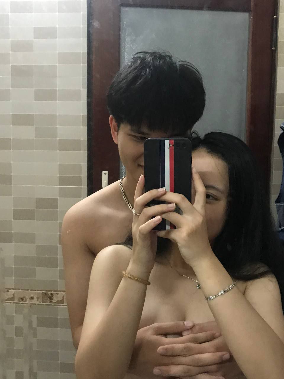 [Lilijian đang làm việc chăm chỉ] Đêm nay, dịch vụ hộ tống cao cấp tiếp tục, nữ thần tóc ngắn ngọt ngào và thanh lịch bên cạnh, liếm lỗ và quan hệ bằng miệng, đam mê không giới hạn...